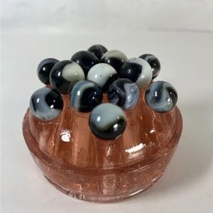 13 Black, Gray, & White Slag Swirl Marble lot w/frog display